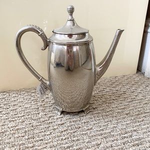 ROYAL HOLLAND PEWTER DAALDEROP SILVER COFFE POT